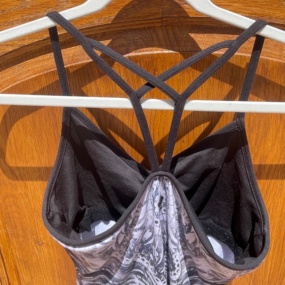 PrAna Top Women Boho Butterfly Print Racerback Athletic Built In Bra (Small) - Picture 5 of 8